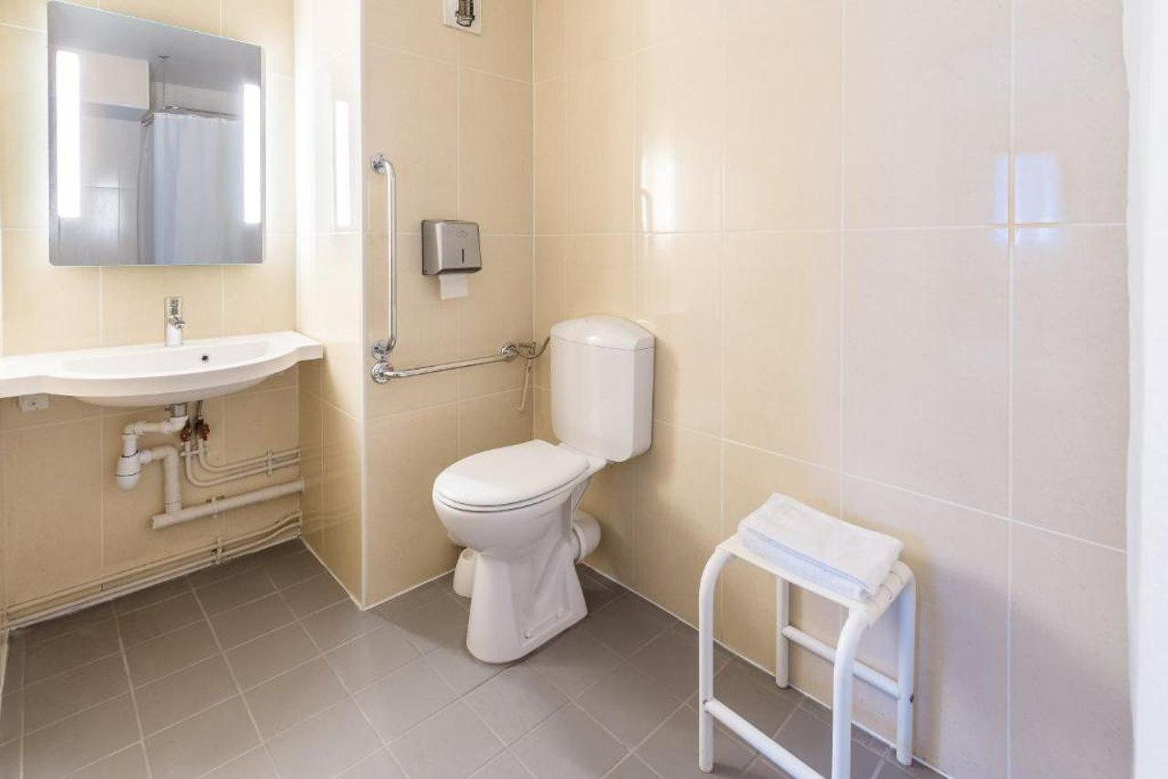 B&B Hotel Orgeval Dış mekan fotoğraf