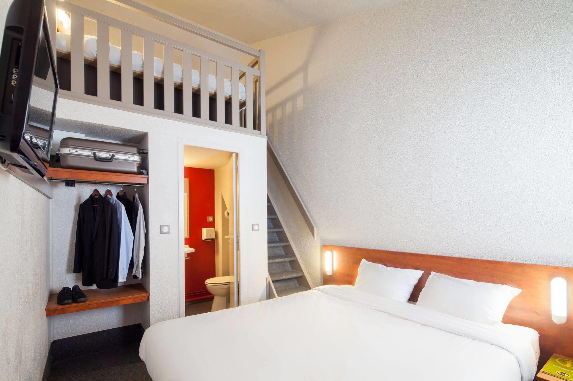 B&B Hotel Orgeval Dış mekan fotoğraf